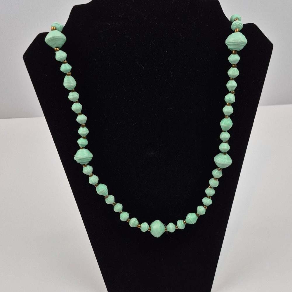 Boho Chic Mint Green Beaded Necklace 36"‎ Gold Tone Spacer Statement Jewelry VTG